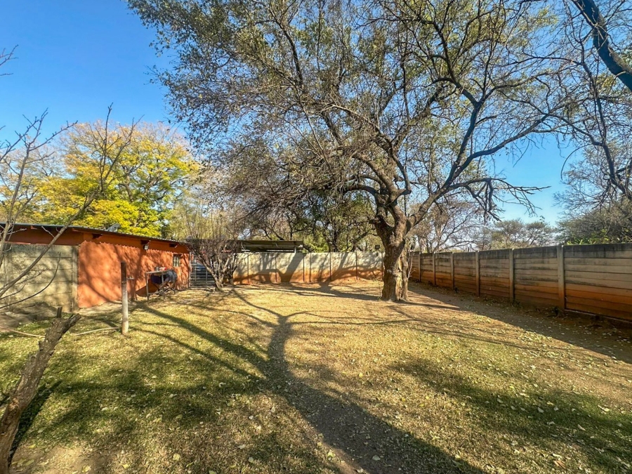 4 Bedroom Property for Sale in De Kroon A H North West